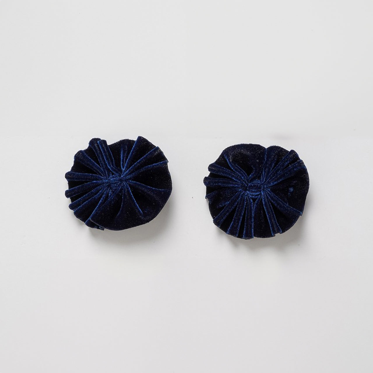 Nana 2 Pk Velvet Pleated Bow Clip