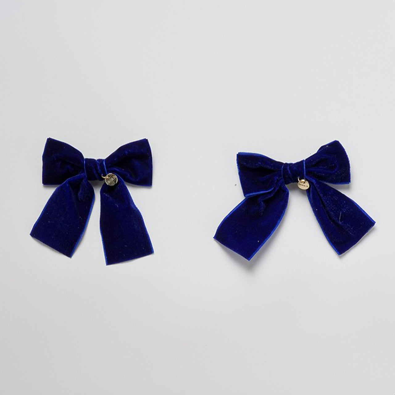 Nana 2 Pk Velvet Bow Clip