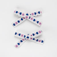 Nana 2PK EMB Ribbon Clip