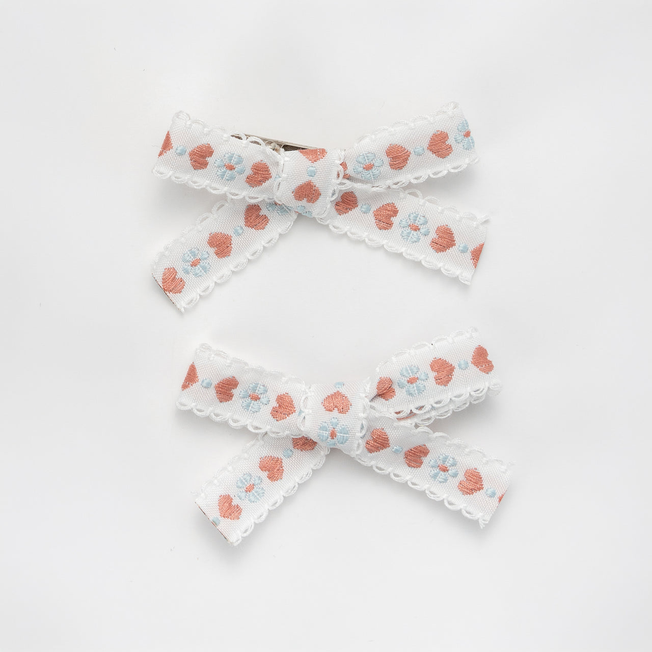 Nana 2PK EMB Ribbon Clip