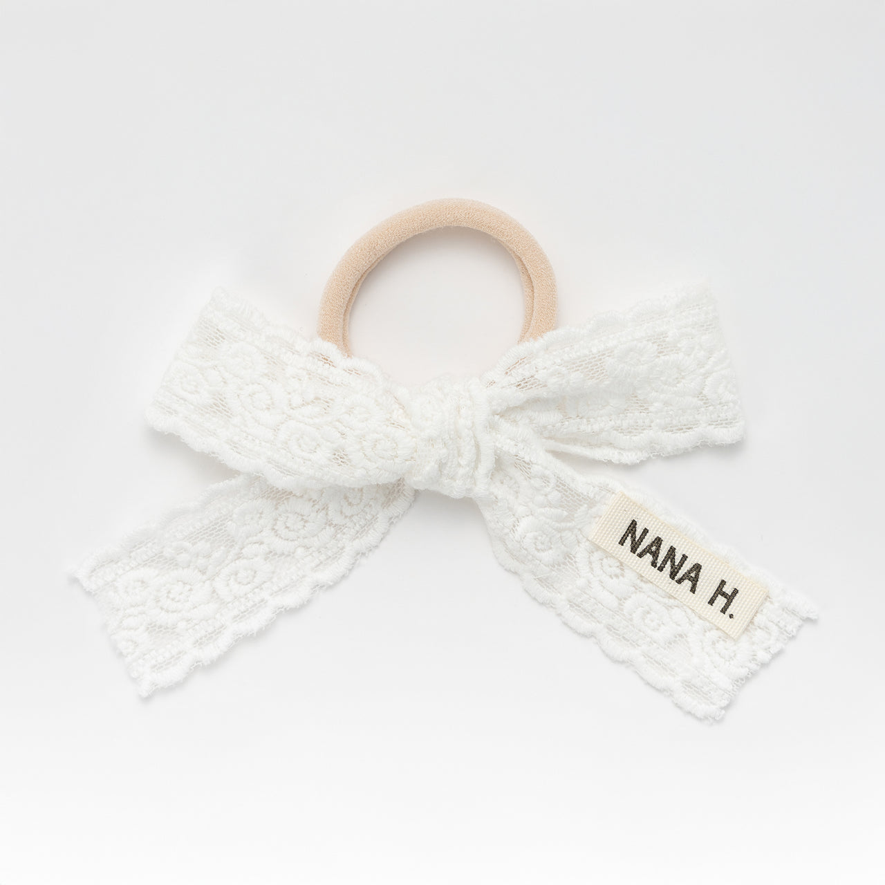 Nana Lace Bow Hairtie