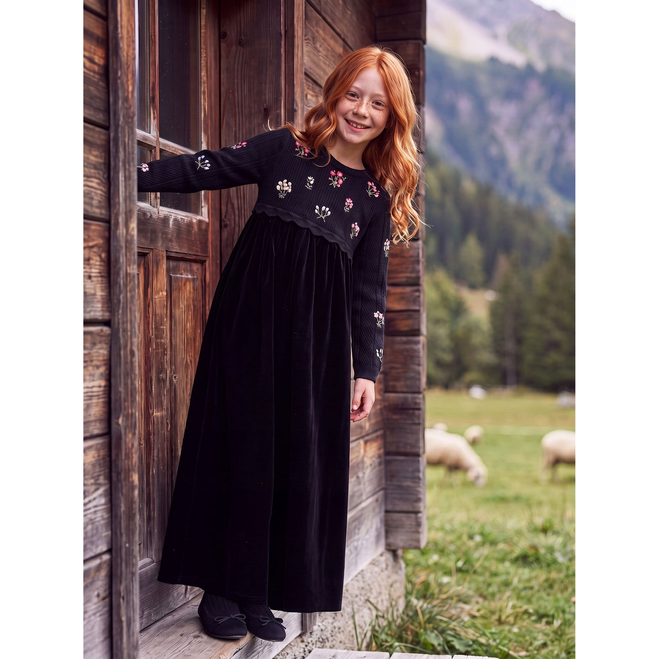 Melange Embroidery Robe