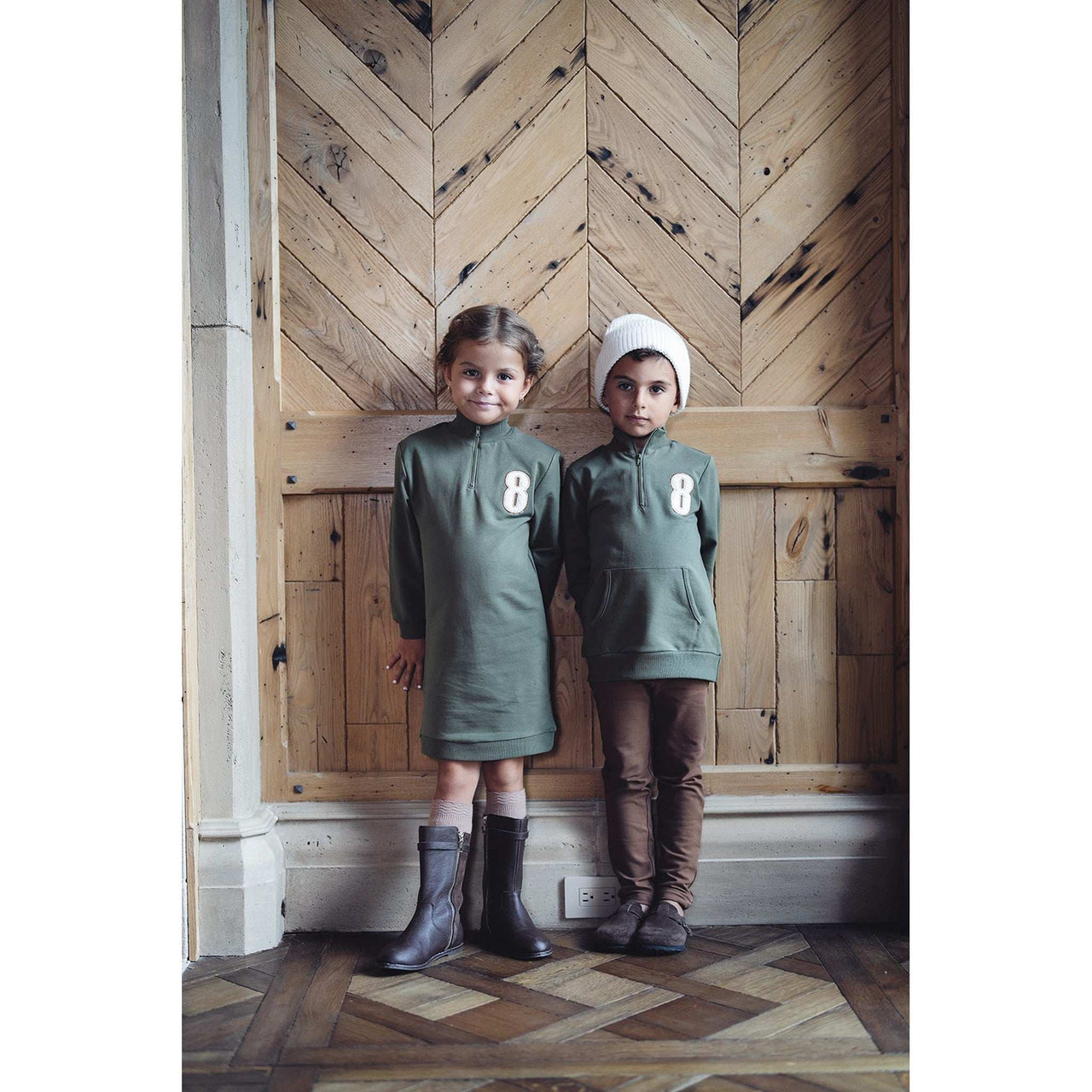 Girls Sweatshirt Dress OLIVE / 14 Girls Sweatshirt Dress OLIVE / 14