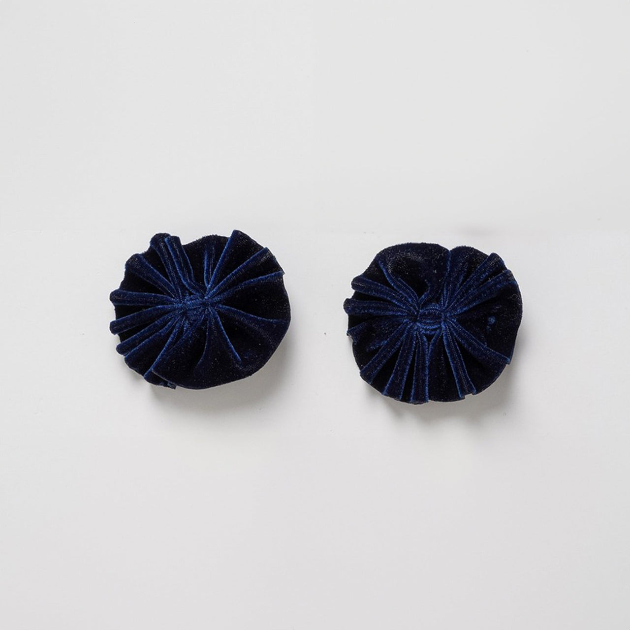 Nana 2 Pk Velvet Pleated Bow Clip - Kidichic