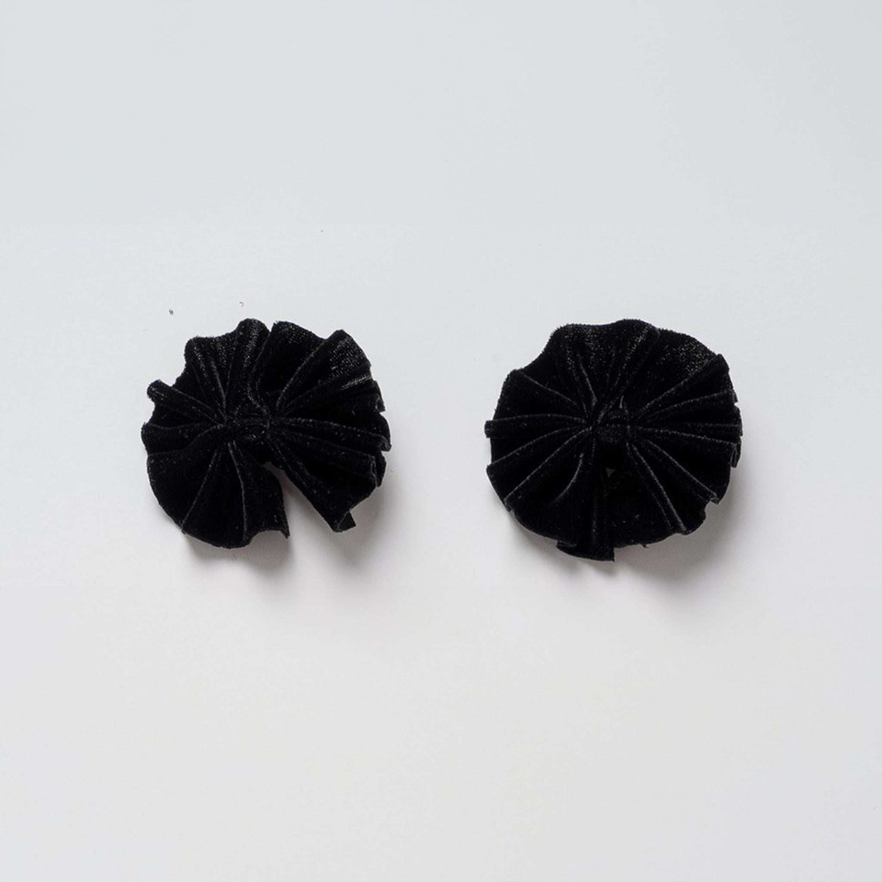 Nana 2 Pk Velvet Pleated Bow Clip - Kidichic